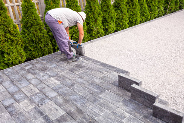 Best Commercial Driveway Pavers  in Newport East, RI