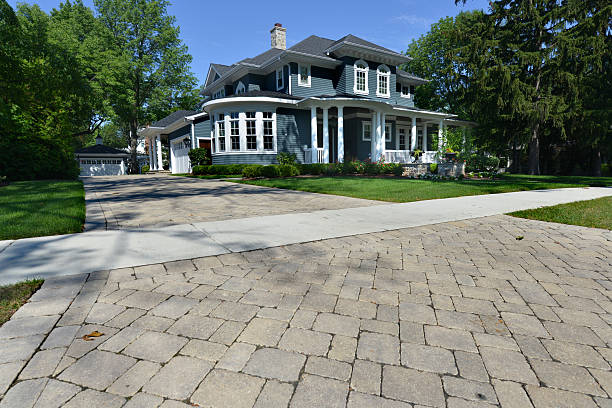  Newport East, RI Driveway Pavers Pros