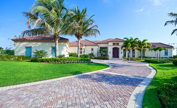 Best Driveway Resurfacing Pavers  in Newport East, RI